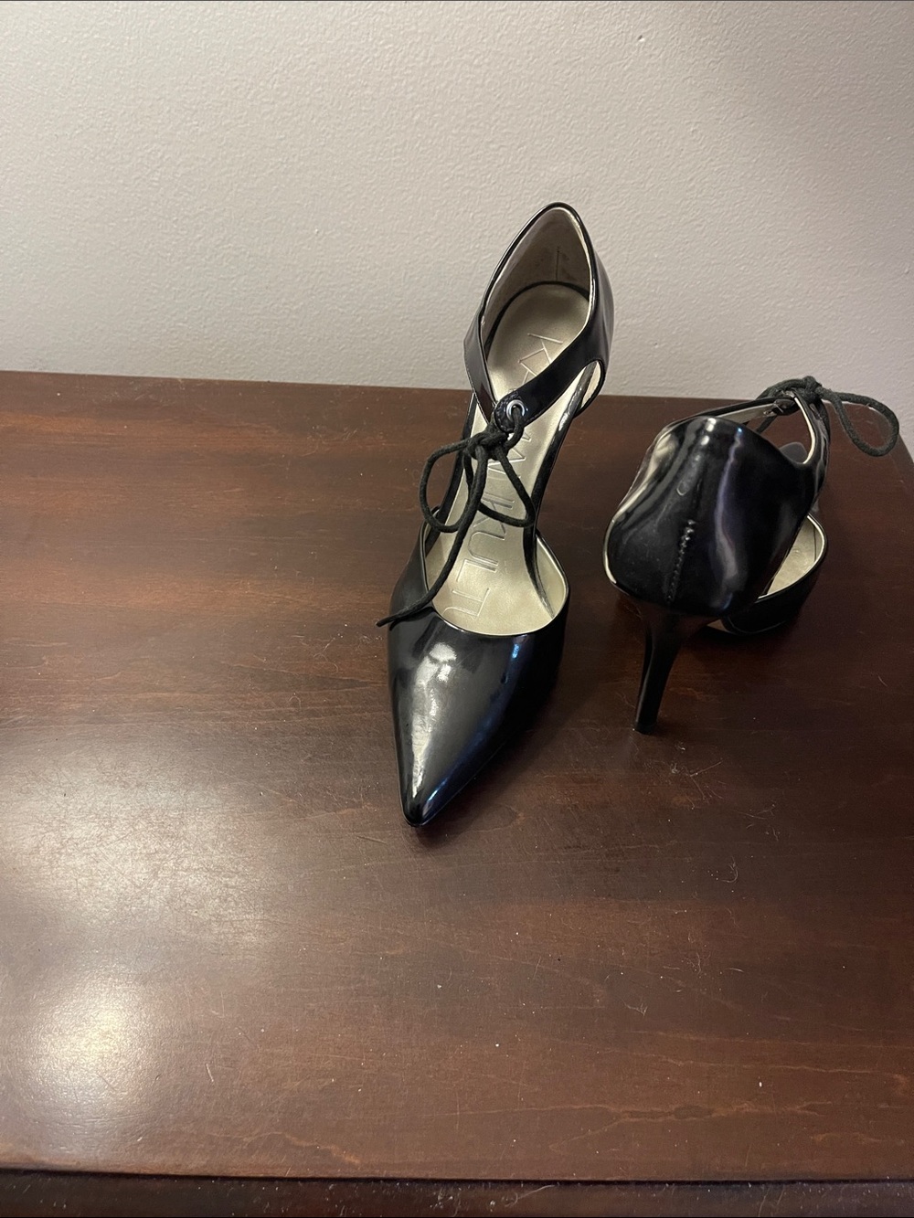 Kamalikulture Pointed-Toe Lace-Up Patent Heels in Black